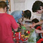 017_einkaufen_fuer_schweden_und_pizzaofen_2006